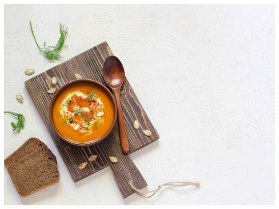 Light Food: रात के खाने में खाएं इज़ी टू डाइजेस्ट वाले फूड्स, आयुर्वेद के अनुसार बेस्ट हैं फूड