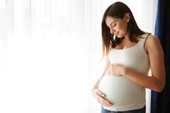 Pregnancy Tips : गर्भधारणेदरम्यान 'या' फळांचे सेवन करणे टाळा