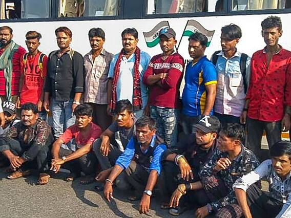 Gujarat News: 'शायद उनका मृत शरीर भारत आए', पाकिस्तान से रिहा होकर लौटे मछुआरे ने कही रूह कंपाने वाली बात Gujarat News: 'शायद उनका मृत शरीर भारत आए', पाकिस्तान से रिहा होकर लौटे मछुआरे ने कही रूह कंपाने वाली बात