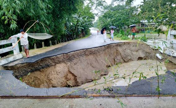 Assam Floods: Nature's Fury Leaves Lakhs Displaced, Over 5000 Villages Deluged | PICS