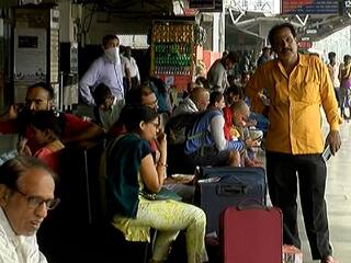 Surat: અગ્નિપથ યોજનાના વિરોધને લઈ સુરતથી બિહાર જતી કઈ કઈ ટ્રેન કરાઈ રદ્દ ? જાણો વિગત