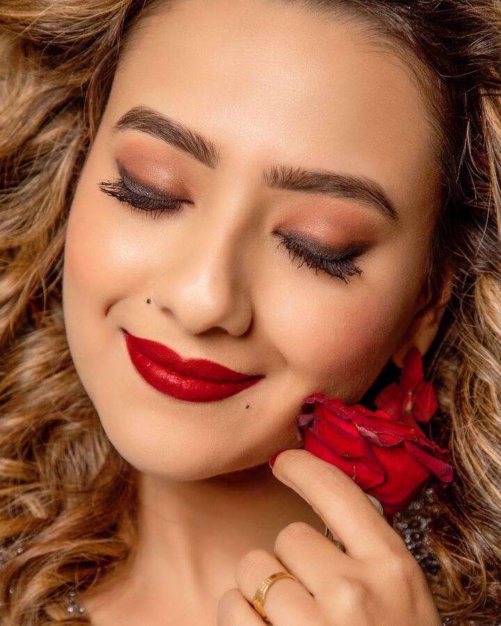 अनुपमा से पहले मदालसा शर्मा कई म्यूजिक वीडियोज और साउथ फिल्मों में भी नजर आ चुकी हैं.