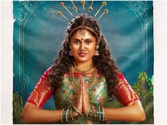 Faria Abdullah First Look: చూసేయండి సార్ - కొత్త సినిమాలో 'జాతి రత్నాలు' భామ లుక్ చూసేయండి