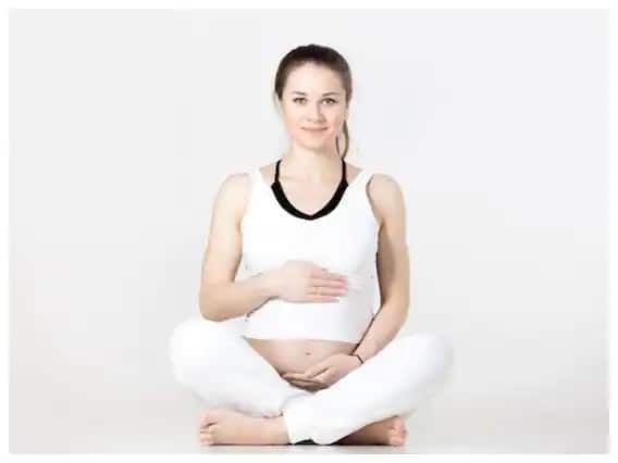 Yoga in pregnancy: If you are doing yoga during pregnancy, then keep these things in mind before being careful