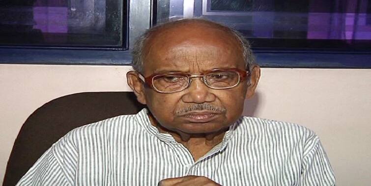 Tarun Majumdar admitted to hospital in Kolkata after he complained of uneasiness: Officials Tarun Majumdar Hospitalised: হাসপাতালে ভর্তি প্রবীণ পরিচালক তরুণ মজুমদার