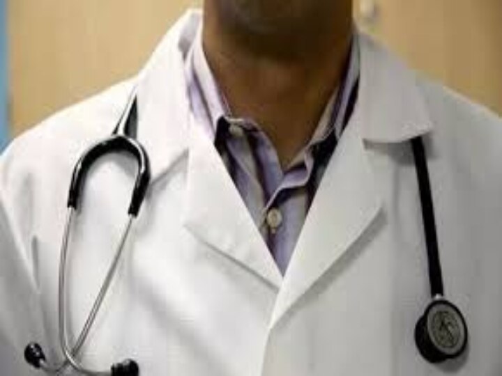 Doctors In UnAuthorised Leave : 5 ஆண்டுகளாக பணிக்கு வராத 122 மருத்துவர்கள்.. என்ன ஆச்சு? அரசு போட்ட அதிரடி உத்தரவு..