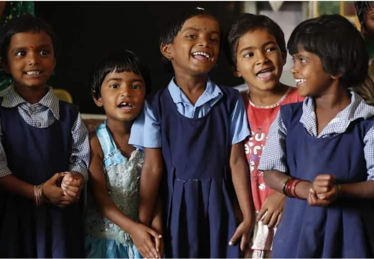 Children’s Day: आज है चिल्ड्रंस डे, जानिए इस दिन का इतिहास, महत्व और बच्चों के अधिकार Children’s Day Today 14 November Know History Significance and child rights Children’s Day: आज है चिल्ड्रंस डे, जानिए इस दिन का इतिहास, महत्व और बच्चों के अधिकार