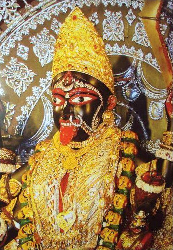Dakshineshwar Kali Temple: कोलकाता का दक्षिणेश्वर काली मंदिर है बेहद खास, दर्शनमात्र से पूरी हो जाती है मनोकामना