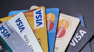 RBI Credit Card Rules: ક્રેડિટ કાર્ડ સંબંધિત આ નિયમોના અમલની તારીખ લંબાવવામાં આવી, જાણો તમને કેટલો સમય મળ્યો