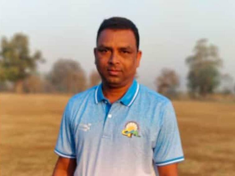 Bhiwandi man hit a six to lead the team to victory, died of a heart attack while celebrating Bhiwandi News : षटकार ठोकून संघाला विजय मिळवून दिला, आनंद साजरा करताना हार्ट अटॅकने मृत्यू