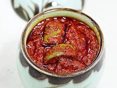 Pickles: ఊరగాయలు ఈనాటివి కావు, గత వందల ఏళ్లుగా తింటూనే ఉన్నాం, అప్పట్లో ఇవి ఔషధాలు