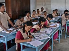 Temporary School Teachers : தற்காலிக பள்ளி ஆசிரியர் நியமனம் திடீர் நிறுத்தம்; என்ன காரணம்?