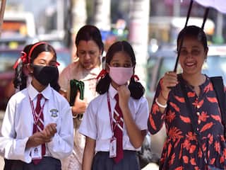 Corona Pandemic: સાવધાન રહો, ફરીથી ફેલાઇ રહ્યો છે કોરોના, મણીપુરમાં 24 જુલાઇ સુધી તમામ સ્કૂલોને કરી દેવાઇ બંધ