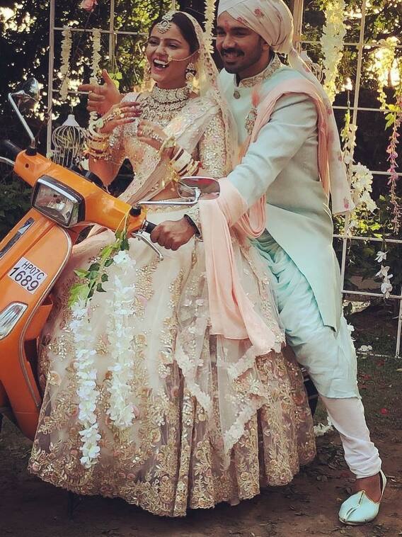 रुबीना दिलैक ने शेयर की चौथी वेडिंग एनिवर्सरी पर खूबसूरत तस्वीरें