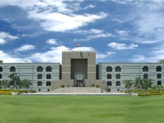 Gujarat News: हाई कोर्ट ने कहा- गुजरात के सरकारी स्कूलों में लगभग निजी संस्थानों के समान बुनियादी सुविधाएं Gujarat News: हाई कोर्ट ने कहा- गुजरात के सरकारी स्कूलों में लगभग निजी संस्थानों के समान बुनियादी सुविधाएं