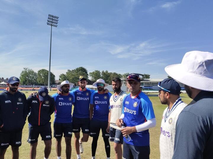 Rohit Sharma has a chance to create history by defeating England in Test series Rahul Dravid India vs England: इंग्लैंड में 15 साल से टेस्ट सीरीज नहीं जीती है टीम इंडिया, आखिरी बार राहुल द्रविड़ की कप्तानी में मिली थी जीत