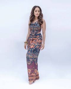 Nushrat Bharucha: नुसरतच्या घायाळ करणाऱ्या अदा; चाहते झाले फिदा!