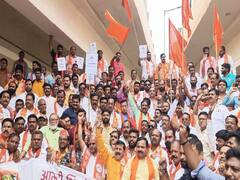 Photo:एकनाथ शिंदेंनी केलेल्या बंडाच्या विरोधात शिवसेना रस्त्यावर