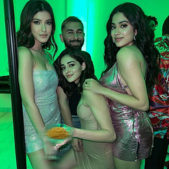 Janhvi Kapoor Or The Bling Queen? Check Out Pics