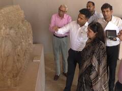 Bharatpur News: म्यूजियम में अव्यवस्थाओं को देखकर भड़कीं प्रमुख सचिव गायित्री राठौड़, दी ये चेतावनी