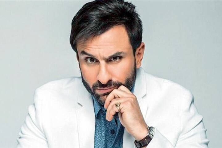 अगला नाम है सैफ अली खान (Saif Ali Khan) का. इनका असली नाम साजिद अली खान है.