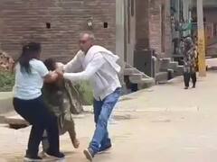 Baghpat News: पति को प्रेमिका के साथ देख आग बबूला हुई पत्नी, कर दी दोनों पर थप्पड़ों की बरसात, जानें पूरा मामला