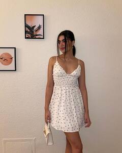 સુંદરતામાં મોડલને ટક્કર આપે છે Imtiaz Aliની દીકરી, બોયફ્રેન્ડ સાથે રોમાન્સને લઇને ચર્ચામા