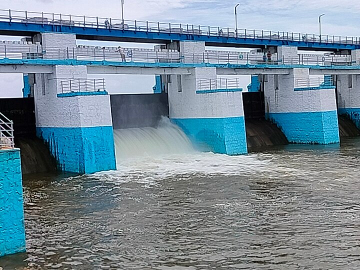 Chembarambakkam : செம்பரம்பாக்கம் ஏரி மீண்டும்  திறப்பு.. வெள்ள அபாய எச்சரிக்கை வெளியிட்டது மாவட்ட நிர்வாகம் ..