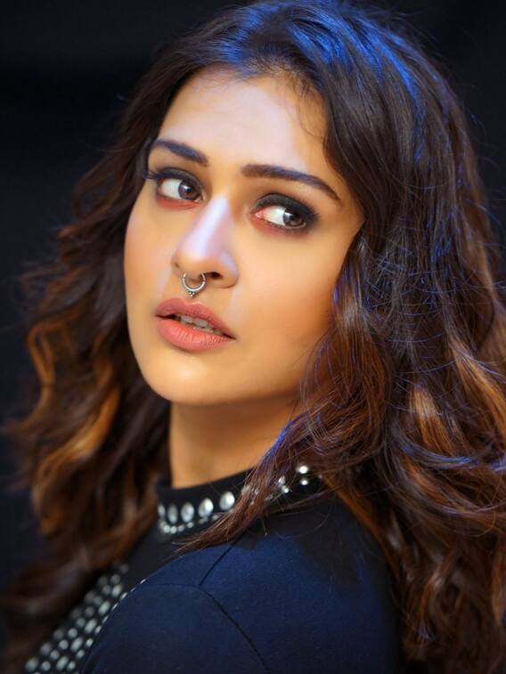 ఓ మై గాడ్, పాయల్ మళ్లీ ఆ ఫొటోలు పోస్ట్ చేసింది