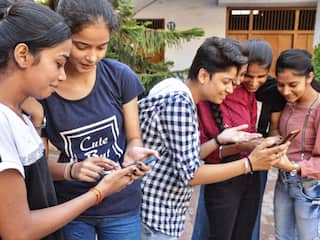 Telangana Inter Result: तेलंगाना बोर्ड इंटर का आज जारी होगा रिजल्ट, जानिए कैसे चेक करें नतीजे