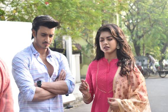 জন-ঐন্দ্রিলার 'অন্য ভ্যালেন্টাইন'