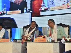 Maharashtra Political Crisis: महाराष्ट्र के बागी विधायक असम पहुंचे, CM हिमंत बिस्व सरमा ने कहा- बाढ़ प्रभावित राज्य को राजस्व की जरूरत