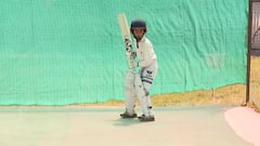 J&K: Striking strikes of 7-year-old Sikandar Mir, compared to Virat Kohli | ABP News