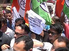 Maharashtra Political Crisis : मोठी घडामोड; गुवाहाटीमध्ये शिवसेना आमदार असलेल्या हॉटेलबाहेर तृणमूल काँग्रेसचे जोरदार आंदोलन