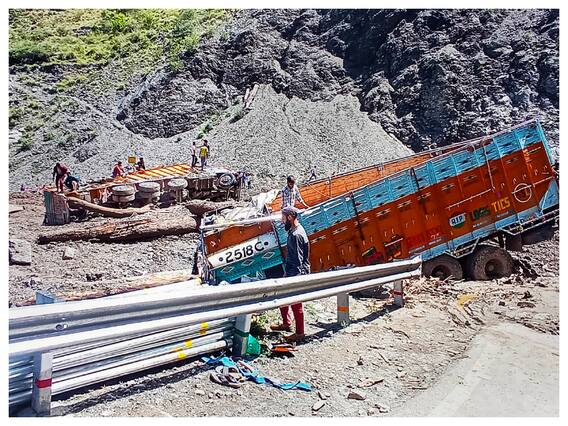 IN PICS | Flash Floods, Landslides Throw Life Out Of Gear In Several Places In J&K