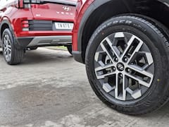 लूकसह फीचर्सही आहेत भारी, जाणून घ्या Hyundai Venue Facelift ची संपूर्ण माहिती