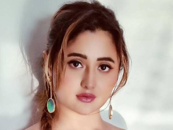 Photo: Oops... The magic of Rashmi Desai's beauty;  New photoshoot in discussion!