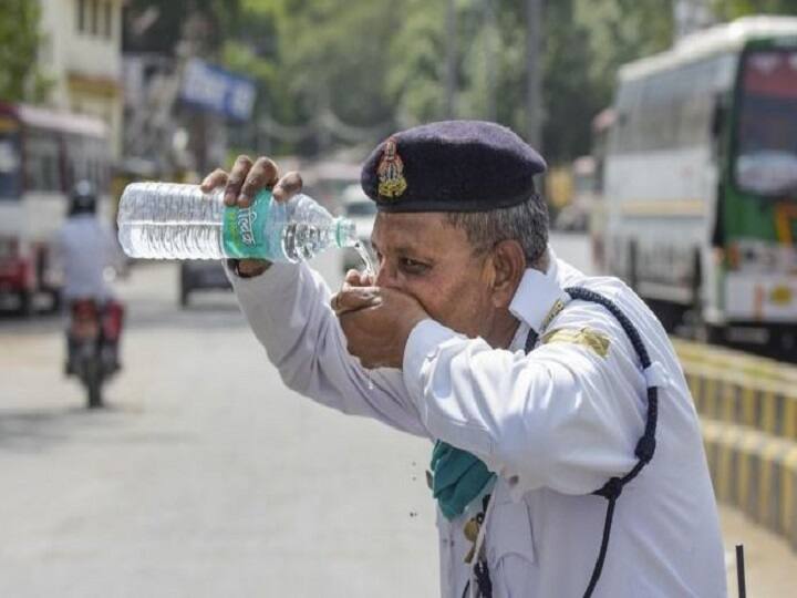 UP Weather Forecast Today 23 June 2022 IMD Heat and  Rain Alerts in Lucknow Varanasi Prayagraj Kanpur Gorakhpur Ayodhya Meerut Agra News UP Weather Forecast Today: यूपी में फिर परेशान करने लगी गर्मी, अब मानसून की बारिश देगी राहत, जानें- मौसम का हर अपडेट