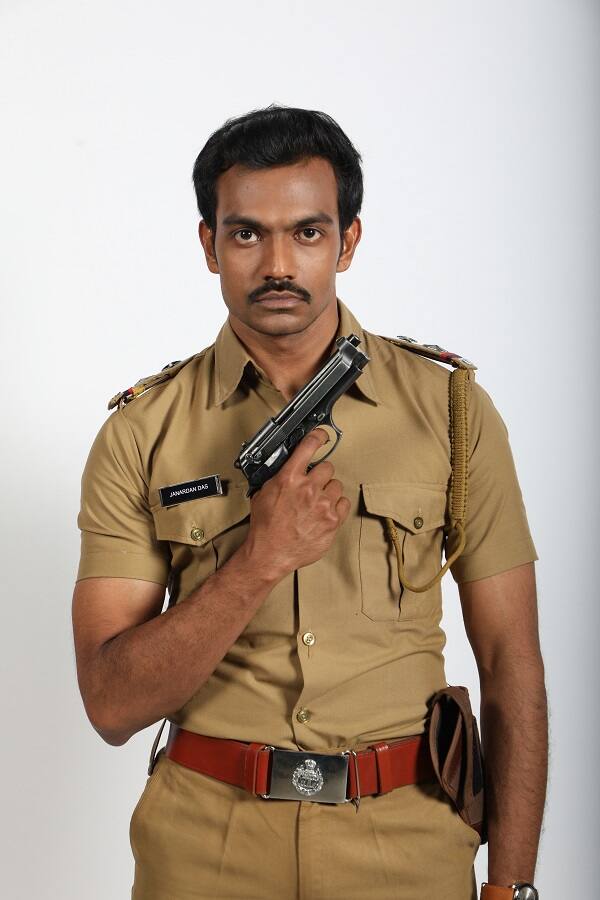 এই সিরিজের শ্যুটিং হয়েছে এপ্রিল মাসে, স্বস্তিকা আর দেবাশীষের নতুন জুটির সমীকরণ দেখার অপেক্ষায় দর্শকেরা