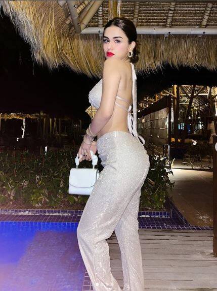 Avneet Kaur ਨੇ ਬੀਚ 'ਤੇ ਦਿਖਾਈਆਂ ਦਿਲਕਸ਼ ਅਦਾਵਾਂ