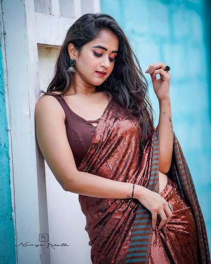 என்ன விலையழகே சொன்ன விலைக்கு வாங்க வருவேன்