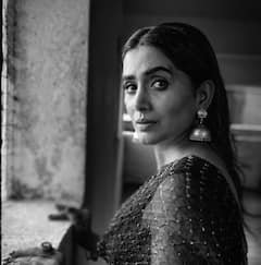 PHOTO : ‘सोकूल’ सोनाली कुलकर्णीच्या घायाळ करणाऱ्या अदा! नवे फोटो पाहिलेत का?