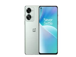 भारत में लॉन्च से पहले 12GB RAM वाले OnePlus Nord 2T 5G का चढ़ा खुमार, फीचर्स के दीवाने हुए लोग