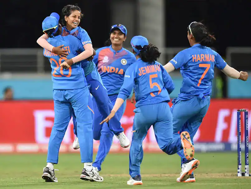 INDW vs SLW T20: Indian women's team starts with a 34-run victory over Sri Lanka INDW vs SLW T20 : ਭਾਰਤੀ ਮਹਿਲਾ ਟੀਮ ਨੇ ਸ਼੍ਰੀਲੰਕਾ ਨੂੰ 34 ਦੌੜਾਂ ਨਾਲ ਹਰਾ ਕੇ ਕੀਤੀ ਜਿੱਤ ਦੀ ਸ਼ੁਰੂਆਤ