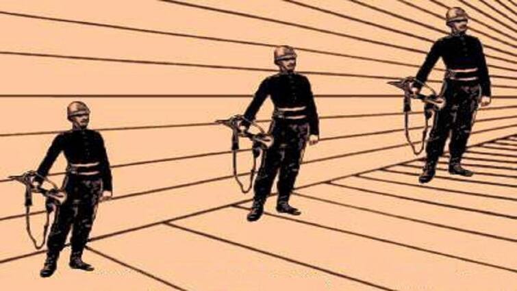 In This Optical Illusion Image Can You Find The Tallest Man Optical Illusion: ছবিতে সবচেয়ে লম্বা সেনা কোন জন? সঠিক উত্তর দিতে পারবেন?
