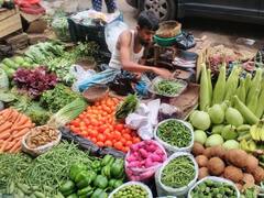 Vegetables Price in Mumbai: मुंबई में आज आलू, टमाटर और गोभी सहित तमाम सब्जियों की कीमत कितनी बढ़ी? यहां चेक करें लेटेस्ट रेट