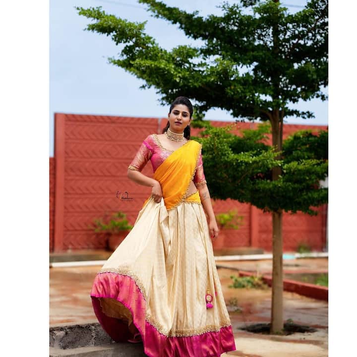 యాంకర్ వర్షిణి బ్యూటీ ఫుల్ ఫోటోలు -Image credit: Varshini Sounderajan/Instagram
