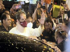 Maharashtra Political Crisis: పతనం అంచున ఠాక్రే సర్కార్- 24 గంటల్లో మరో ఏడుగురు ఎమ్మెల్యేలు జంప్