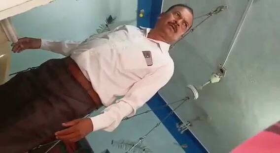 Dahod : મહિલા સરપંચના સસરાની દાદાગીરી, વીડિયો વાયરલ