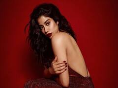 Janhvi Kapoor:  ఇంతందంగా దేవుడు నిన్నెలా సృష్టించాడు బేబీ?  జాన్వీని చూసి మనసు జార్చేసుకుంటున్న కుర్రాళ్లు